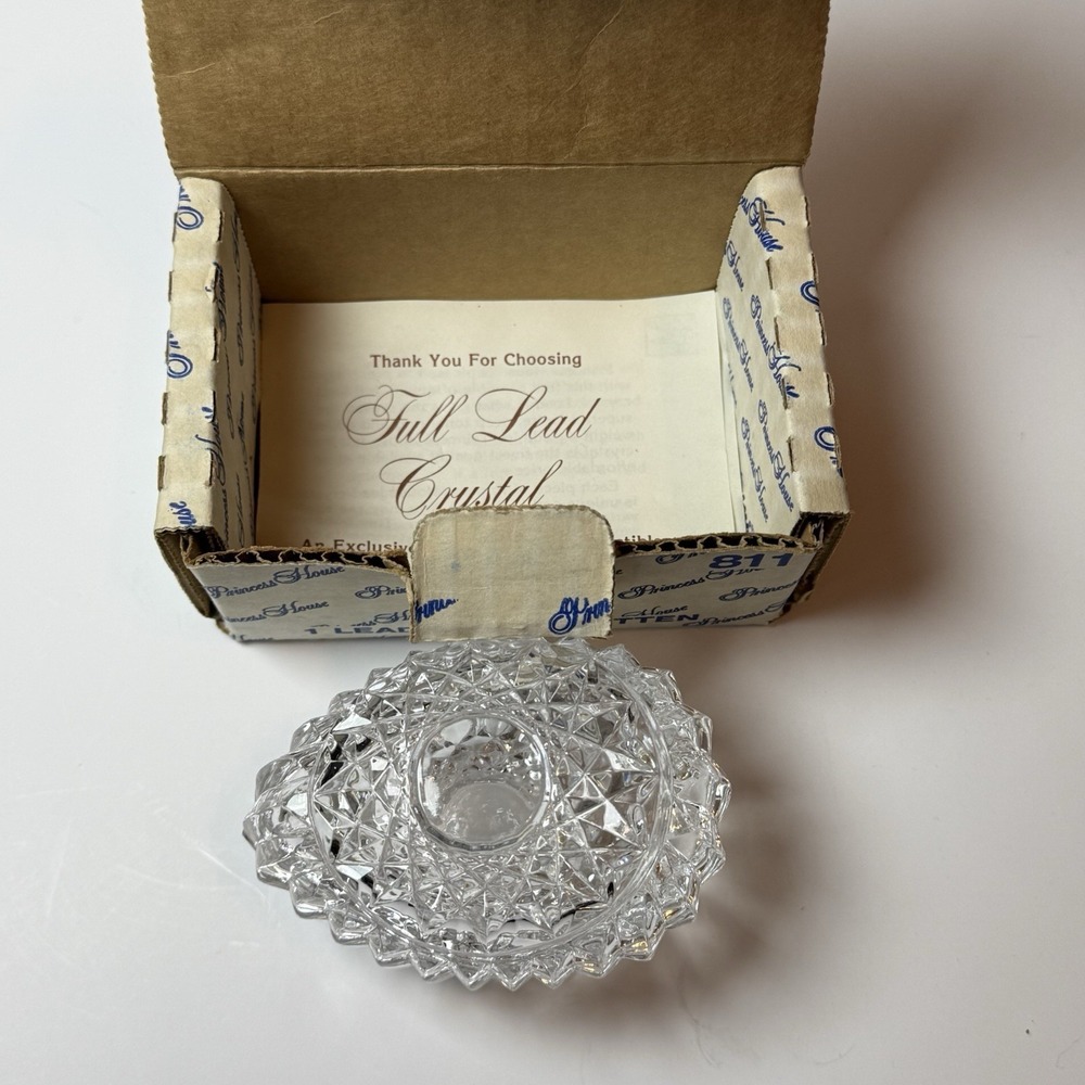 Egg Shaped Cut Crystal Trinket Box w/ Lid‎ Vintage Not original box - Picture 13 of 14